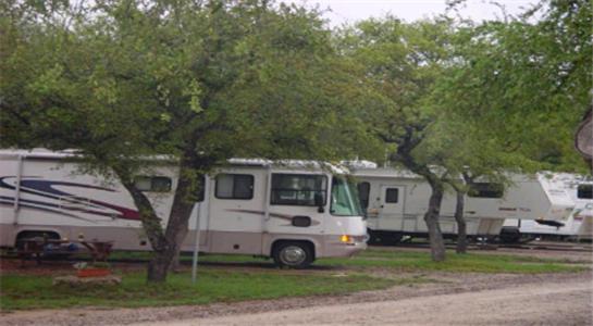 Elk Point Motel & Rv Park Exterior photo