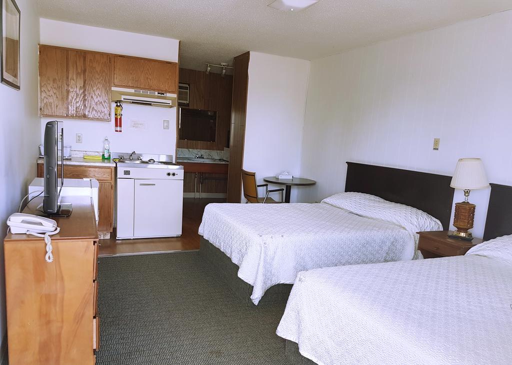 Elk Point Motel & Rv Park Exterior photo